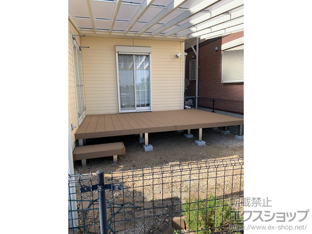 兵庫県神戸市ののウッドデッキ リウッドデッキ 200＋独立式リウッドステップ2型（1段） 施工例