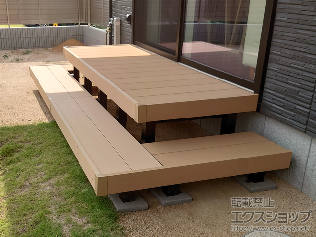 山口県下関市ののウッドデッキ リウッドデッキ 200+段床セット 正面・両側面タイプ 施工例