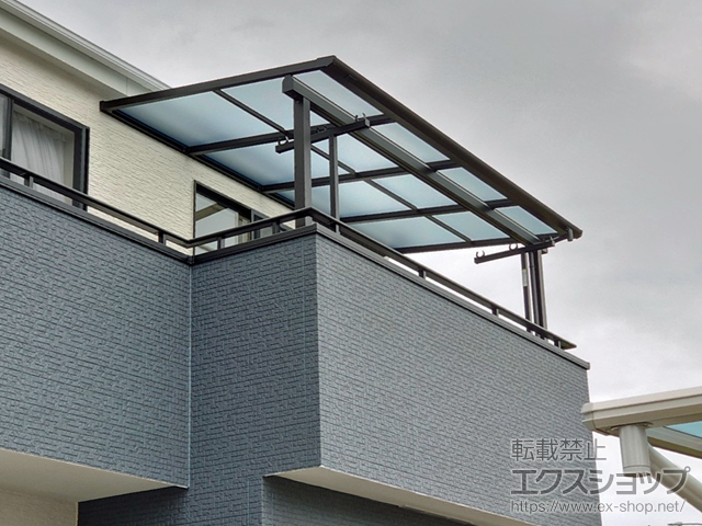 千葉県千葉市ののバルコニー・ベランダ屋根 ソラリア F型 屋根タイプ 単体 積雪〜20cm対応 施工例
