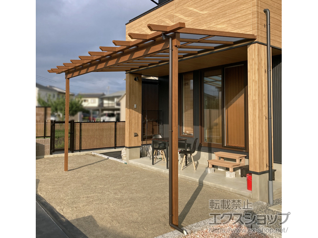 長野県須坂市ののテラス屋根 サザンテラス (パーゴラ仕様) 1500 テラスタイプ 単体 積雪〜50cm対応 施工例