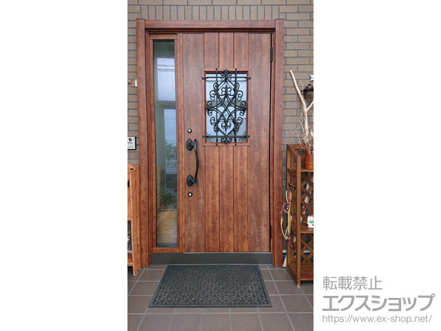 北海道苫小牧市のLIXIL リクシル（トステム）の玄関ドア リシェント玄関ドア3 断熱K2仕様 片袖仕様(ランマ無)R D41型 ※手動仕様 施工例