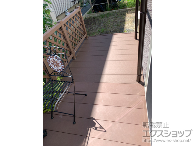 長野県諏訪市ののウッドデッキ リウッドデッキ 200＋リウッドデッキフェンス2型＜ラチス格子＞ 施工例