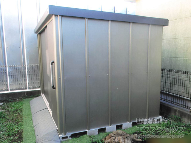 神奈川県相模原市のの物置・屋外倉庫 エスケーエイト SK8-180 一般型 3000×2000×1940 SK8-180-GK 施工例
