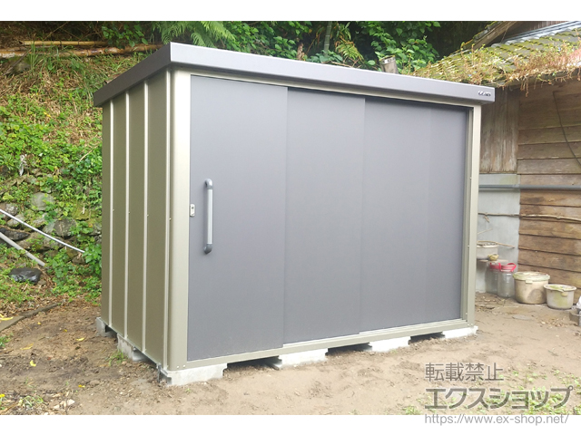 鹿児島県薩摩川内市のの物置・屋外倉庫 エスケーエイト SK8-130 一般型 2600×1600×1940 SK8-130-GK 施工例