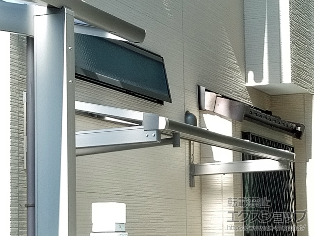 神奈川県海老名市ののバルコニー・ベランダ屋根 スピーネ F型 ルーフタイプ 単体 積雪〜20cm対応 施工例