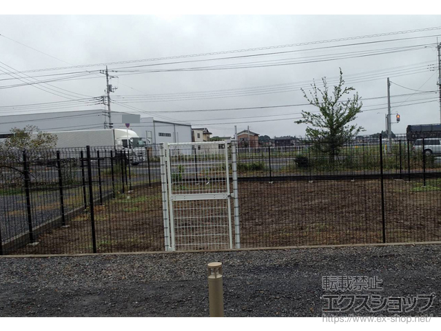 群馬県邑楽郡邑楽町のの門扉 ハイグリッド門扉N8型 片開き　柱使用 施工例