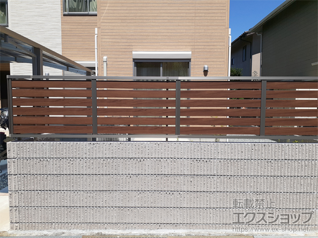 兵庫県西宮市ののフェンス・柵 モクハイフェンス フリーポールタイプ 施工例