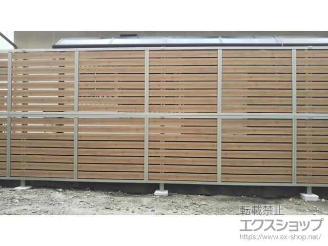 福岡県久留米市ののフェンス・柵 モクハイフェンス　アルミ多段柱仕様 施工例