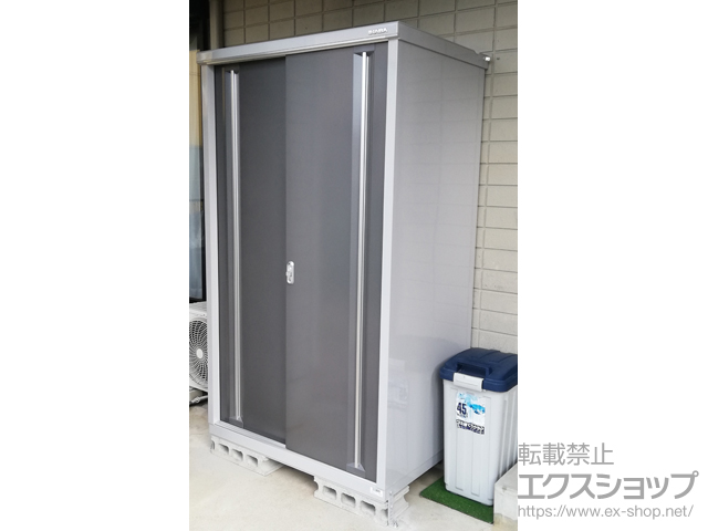 三重県四日市市のの物置・屋外倉庫 シンプリー 一般型 1100×755×1903 MJX-117E-PG+棚板１枚 施工例