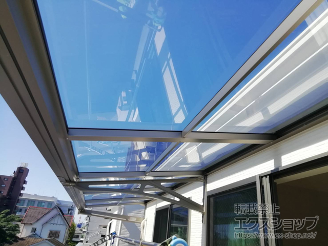 愛知県名古屋市ののバルコニー・ベランダ屋根 スピーネ F型 ルーフタイプ 連棟 積雪〜20cm対応 施工例