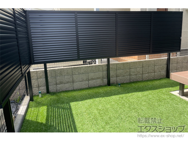 埼玉県さいたま市ののフェンス・柵 フェンスAB YL3型 横ルーバー3 アルミ多段柱仕様 施工例