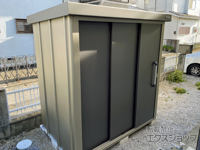 埼玉県久喜市のの物置・屋外倉庫 エスケーエイト SK8-70 一般型 1800×1200×1940 SK8-70-GK 施工例