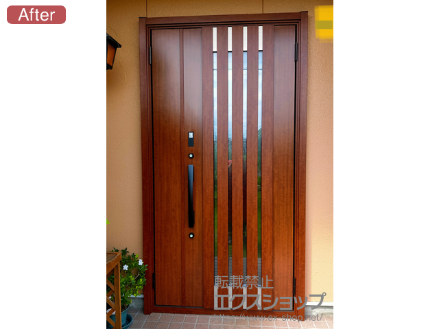 岐阜県岐阜市のLIXIL リクシル（トステム）の玄関ドア リシェント玄関ドア3 断熱K4仕様 親子仕様(ランマ無)R M27型 ※タッチキー仕様(キー付リモコン) 施工例