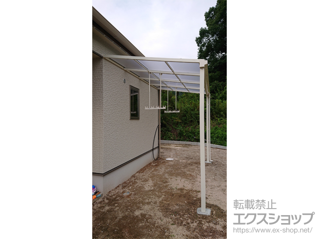 鹿児島県霧島市ののテラス屋根 ソラリア F型 テラスタイプ 単体 積雪〜20cm対応 施工例