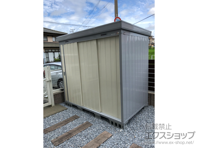 福岡県古賀市のの物置・屋外倉庫 ネクスタ 一般型 2210×1370×2075 NXN-30S-FW 施工例