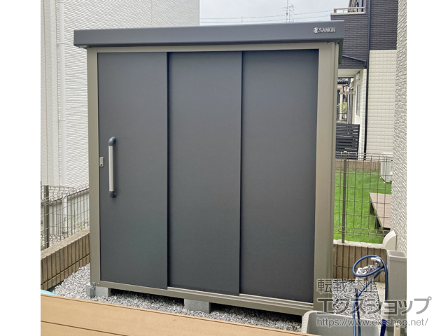 埼玉県桶川市のの物置・屋外倉庫 エスケーエイト SK8-50 一般型 1800×800×1940 SK8-50-GK 施工例