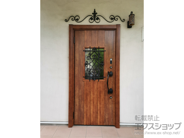神奈川県藤沢市のLIXIL リクシル（トステム）の玄関ドア リシェント玄関ドア3 断熱K4仕様 片開き仕様(ランマ無)L D41型 ※タッチキー仕様 施工例