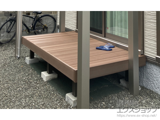 静岡県静岡市ののウッドデッキ 樹ら楽ステージ 木彫 施工例