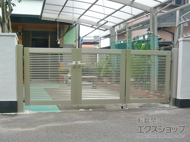 宮崎県宮崎市のの門扉 シンプレオ門扉1型 横格子 3枚折戸セット 門柱使用(100角) 施工例