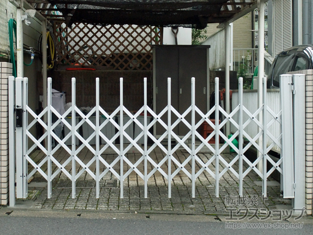 千葉県佐倉市ののカーゲート トリップゲートII N型 ノンキャスター 片開き　27S 施工例