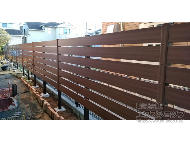 千葉県千葉市ののフェンス・柵 マイティウッド デコII 120サイズ 高尺タイプ 7段 隙間20mm 施工例