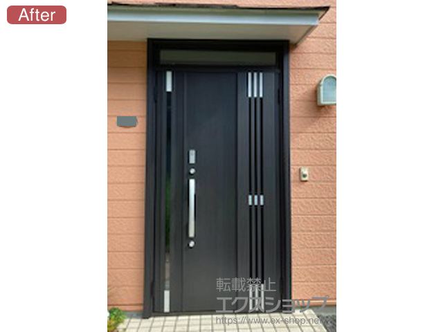 三重県津市のLIXIL リクシル（トステム）の玄関ドア リシェント玄関ドア3 断熱K4仕様 親子仕様(ランマ付)R M83型 ※手動仕様 施工例