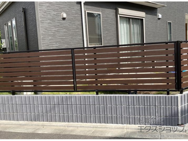 千葉県印西市ののフェンス・柵 モクアルフェンス 横板タイプ・自由柱施工 施工例