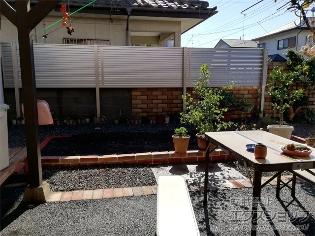 �Ȗ،������s��Value Select�̃t�F���X�E��E�� �~�G�[�l�t�F���X �ډB�����[�o�[�^�C�v 2�i�x�� �������ėp���p�l����i�̂� �{�H��