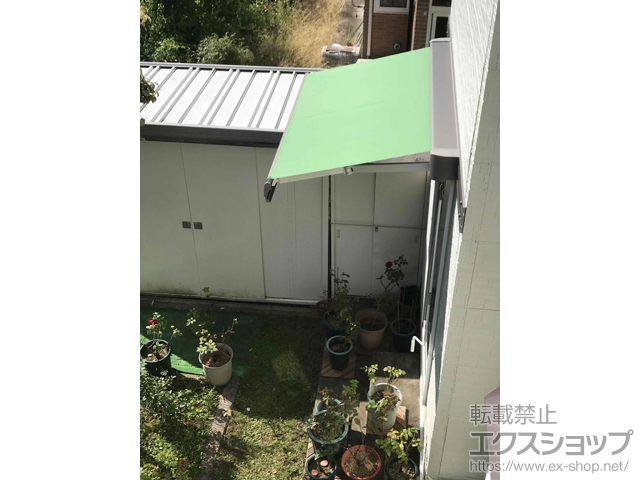 岩手県盛岡市のLIXIL リクシル（トステム）のオーニング・日よけ 彩風 あやかぜ S型 手動式 施工例