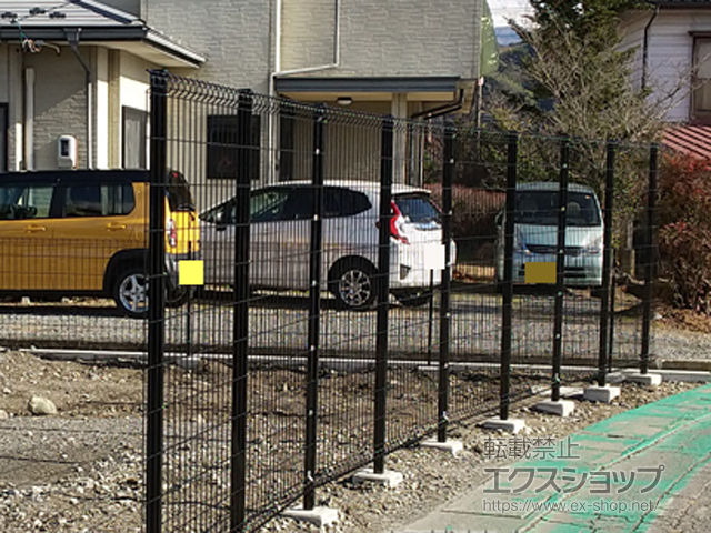 長野県飯田市ののフェンス・柵 イーネットフェンスA1F型 自由柱施工 施工例