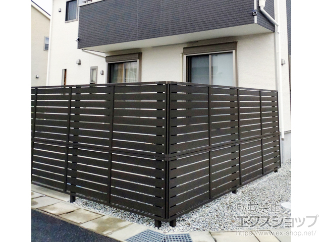 奈良県橿原市ののフェンス・柵 フェンスAB YS3型 横スリット3 アルミ多段柱仕様 施工例