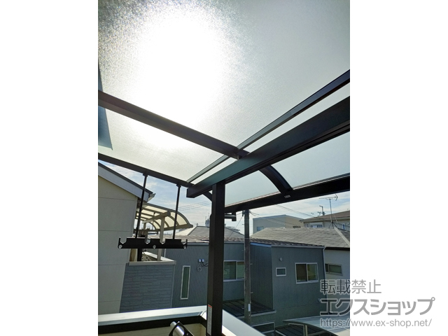 大阪府高槻市ののバルコニー・ベランダ屋根 スピーネ R型 屋根タイプ 単体 積雪〜20cm対応 施工例