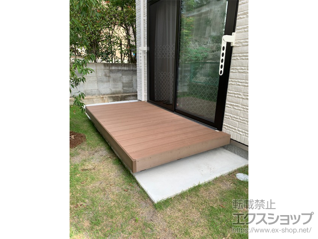 福岡県福岡市ののウッドデッキ 樹ら楽ステージ 木彫 施工例