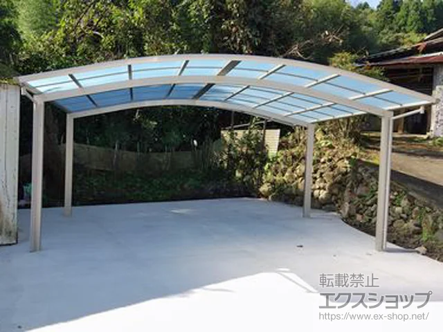 大分県由布市のYKKAPのカーポート レイナツインポートグラン　積雪～20cm対応 施工例
