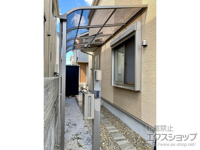 千葉県八千代市ののテラス屋根 スピーネ R型 テラスタイプ 単体 積雪〜20cm対応 施工例