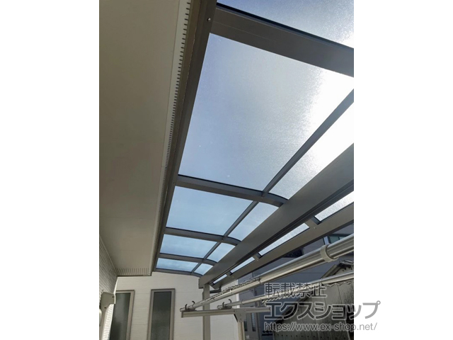 埼玉県川口市ののバルコニー・ベランダ屋根 スピーネ R型 屋根タイプ 単体 積雪〜20cm対応 施工例