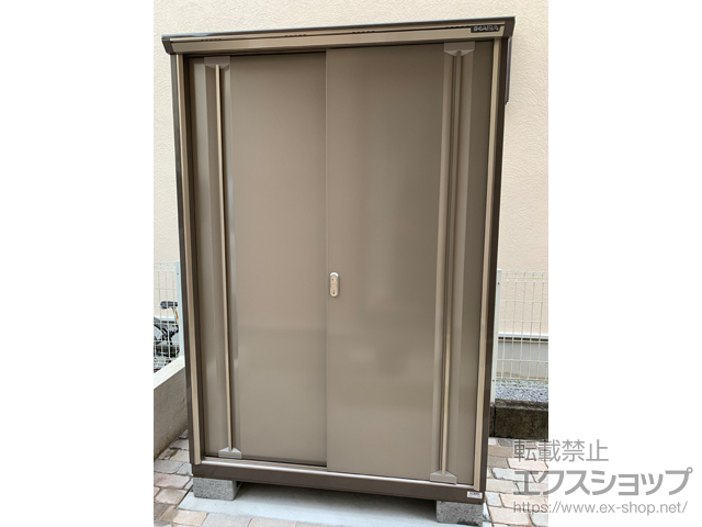 東京都府中市のの物置・屋外倉庫 ナイソーシスター　1320×720×1903（KMW-137E-P） KMW-137E-P-NG 施工例