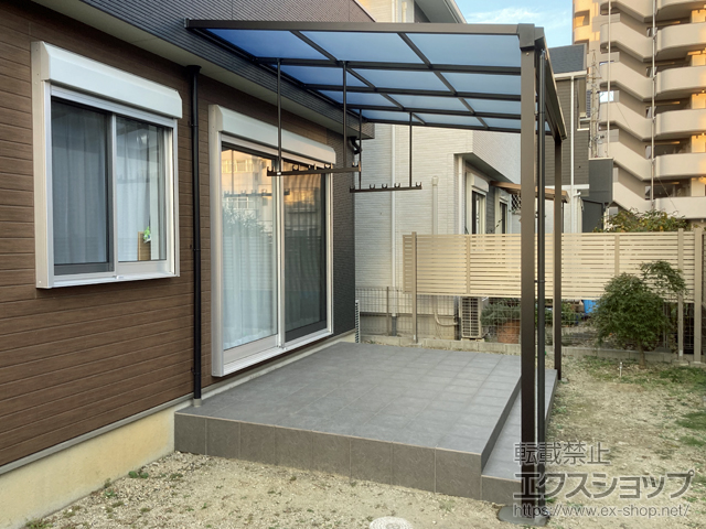 愛知県あま市ののテラス屋根 ソラリア F型 テラスタイプ 単体 積雪〜20cm対応 施工例