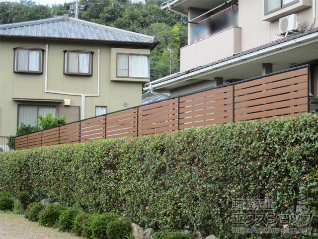 奈良県生駒郡三郷町ののフェンス・柵 モクアルフェンス 横板タイプ 自由柱施工 施工例