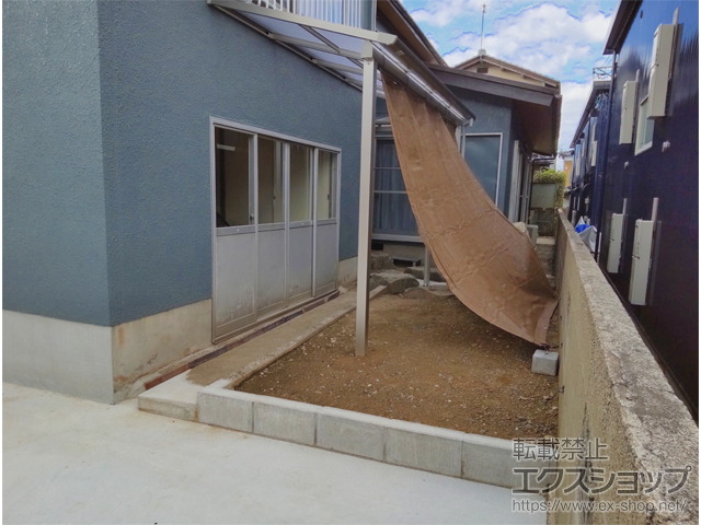 福井県越前市ののテラス屋根 プレシオステラスII F型 テラスタイプ 単体 積雪〜20cm対応 施工例