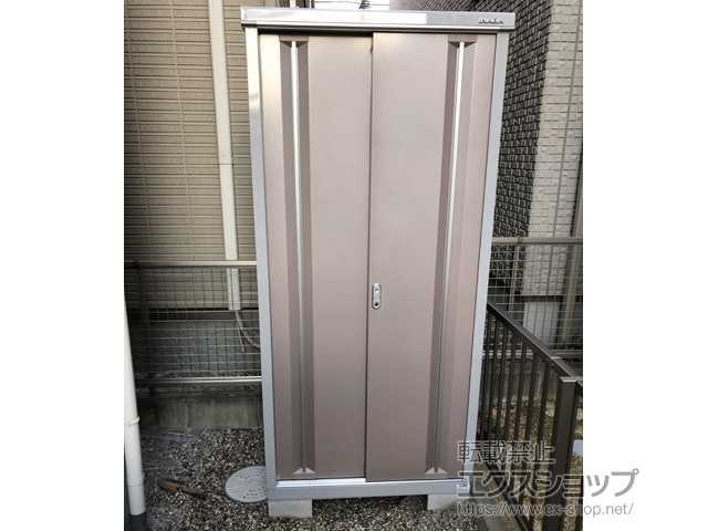 愛知県名古屋市のの物置・屋外倉庫 シンプリー 一般型 900×755×1903（MJX-097E） MJX-097E-AR 施工例