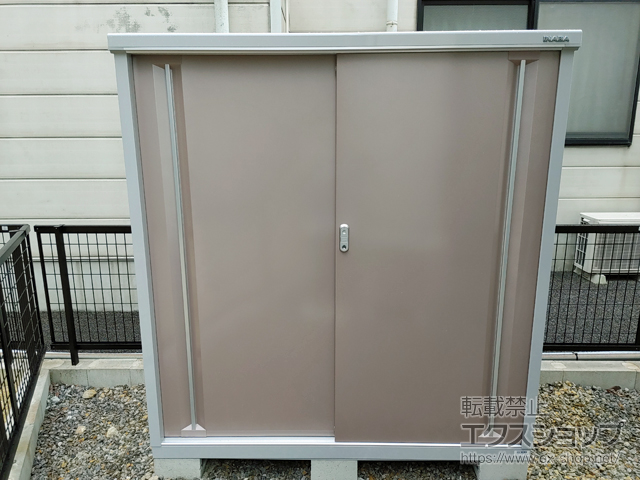 愛知県安城市のの物置・屋外倉庫 シンプリー 一般型 1520×755×1603（MJX-157D-P） MJX-157D-P-AR 施工例