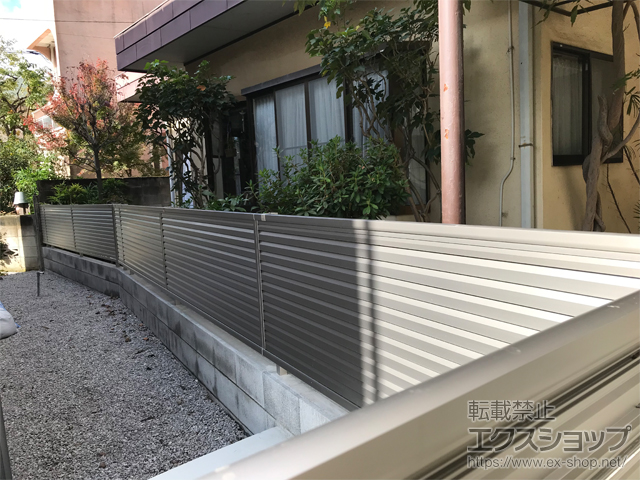 東京都世田谷区ののフェンス・柵 ミエーネフェンス 目隠しルーバータイプ 自由柱施工 施工例