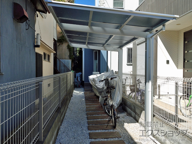 東京都江戸川区ののテラス屋根 フーゴF 独立テラスタイプ 単体 積雪〜20cm対応 施工例