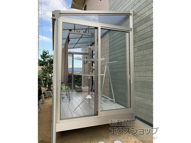 香川県高松市ののテラス囲い・サンルーム ソラリアテラス囲い F型 床納まり ランマなし ノーマルタイプ 積雪〜20ｃｍ対応 ＊ガラス組込み仕様 施工例
