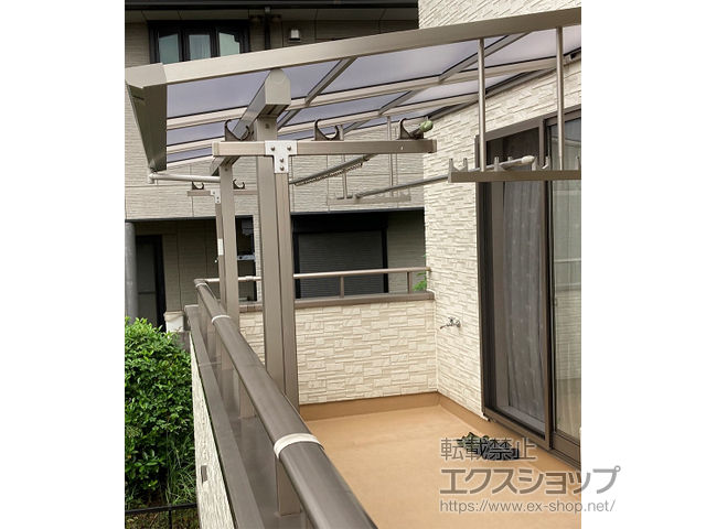 千葉県松戸市ののバルコニー・ベランダ屋根 ソラリア F型 屋根タイプ 単体 積雪〜20cm対応 施工例