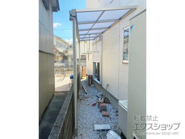 高知県香南市ののテラス屋根 ソラリア F型 テラスタイプ 単体 積雪〜20cm対応 施工例