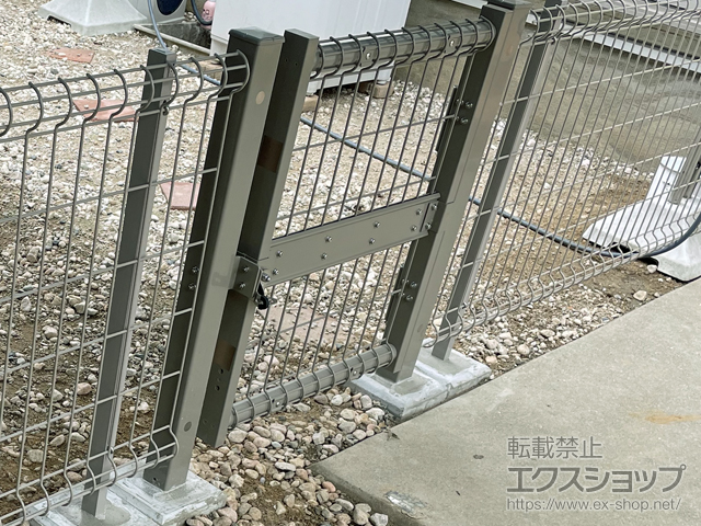 福岡県北九州市のの門扉 【特注】ハイグリッド門扉N8型 片開き　柱使用 施工例