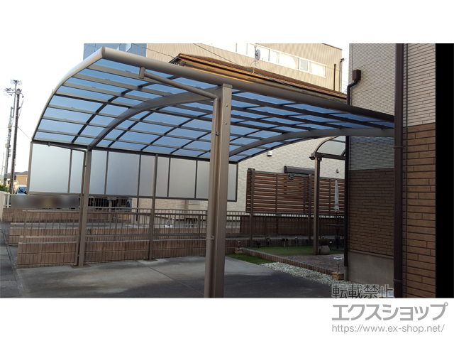 静岡県浜松市ののカーポート フーゴR (ラウンドスタイル) ワイド 積雪〜20cm対応 施工例