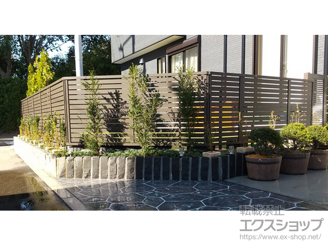 千葉県野田市ののフェンス・柵 フェンスAB YS2型 横スリット2　フリーポールタイプ 施工例